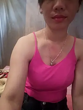 Isabella pusy online show from July 15, 2026, 3:35 am