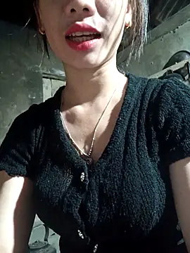 Isabella pusy online show from May 11, 2026, 2:24 am