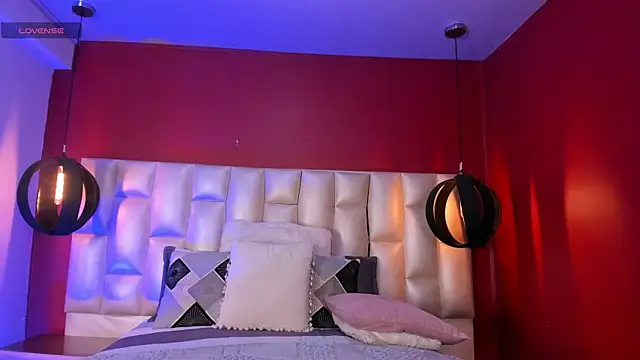 Georginaaa  online show from May 27, 2026, 11:39 am