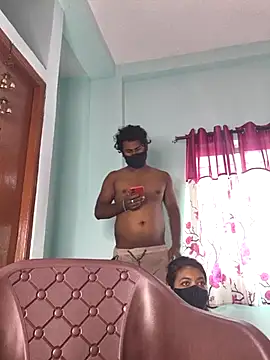 Loving Naughtycouple online show from May 12, 2026, 1:24 am