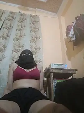 Couple-tina online show from May 20, 2026, 6:38 pm