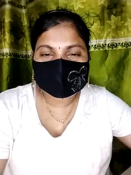 Snapshot of Sila_Vabi9 chatting on April 20, 2026, 9:05 pm Sila Vabi9 online show from April 20, 2026, 9:05 pm