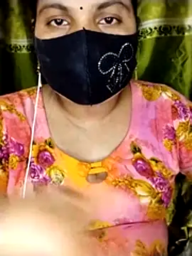Snapshot of Sila_Vabi9 chatting on April 23, 2026, 8:10 pm Sila Vabi9 online show from April 23, 2026, 8:10 pm