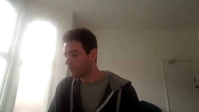 Snapshot of frenchbdmaninlondon chatting on May 8, 2026, 11:14 am frenchbdmaninlondon online show from May 8, 2026, 11:14 am