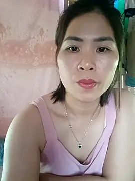 Bunby12 online show from May 7, 2026, 2:27 am