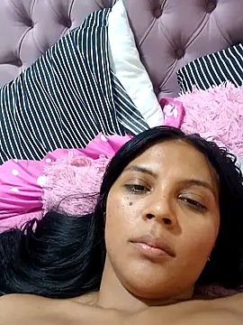 Aymi Phone online show from April 23, 2026, 10:22 pm