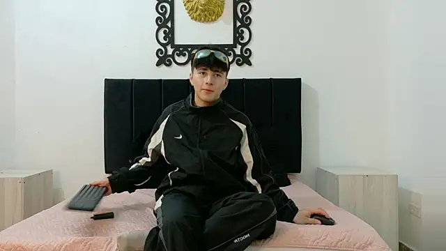 Snapshot of LunayDream chatting on May 29, 2026, 11:38 am LunayDream online show from May 29, 2026, 11:38 am