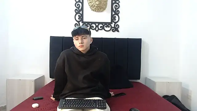 Snapshot of LunayDream chatting on May 22, 2026, 11:30 am LunayDream online show from May 22, 2026, 11:30 am