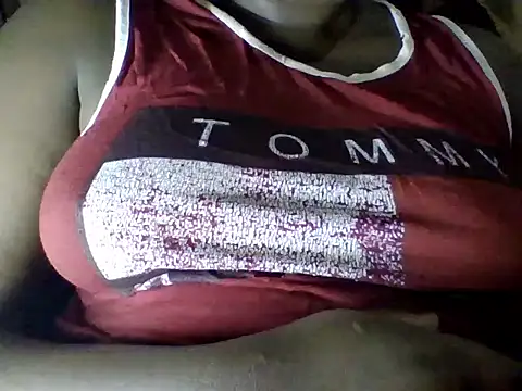 Snapshot of Belabae chatting on August 7, 2026, 11:33 pm Belabae online show from August 7, 2026, 11:33 pm