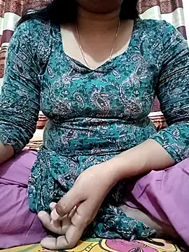 Misty-Meya online show from May 4, 2026, 11:46 am
