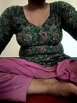 Misty-Meya online show from June 3, 2026, 5:30 am
