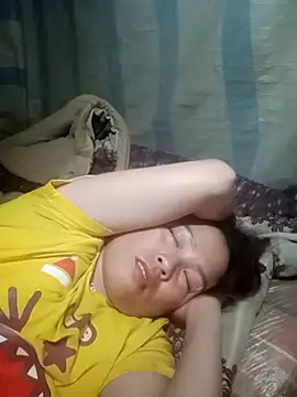 phuongtrinh1 online show from May 12, 2026, 6:58 pm