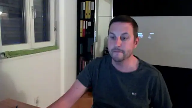 FeelFree88-ZH online show from April 27, 2026, 6:50 pm