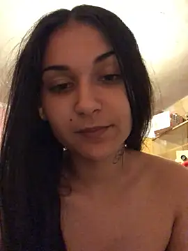 amira1348 online show from June 14, 2026, 8:43 pm