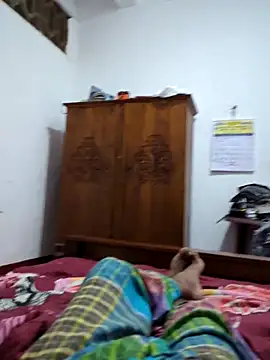 dahuwa122 online show from April 20, 2026, 3:57 pm