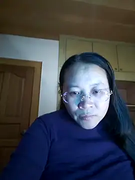 lymm78 online show from May 11, 2026, 1:01 pm