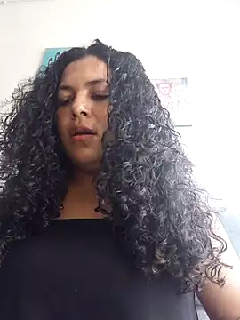 paulina aura online show from April 27, 2026, 3:43 pm