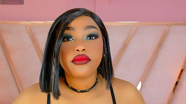 TiannahGlow online show from May 4, 2026, 1:25 pm