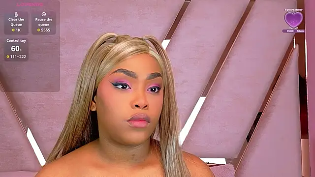 TiannahGlow online show from June 6, 2026, 12:54 pm