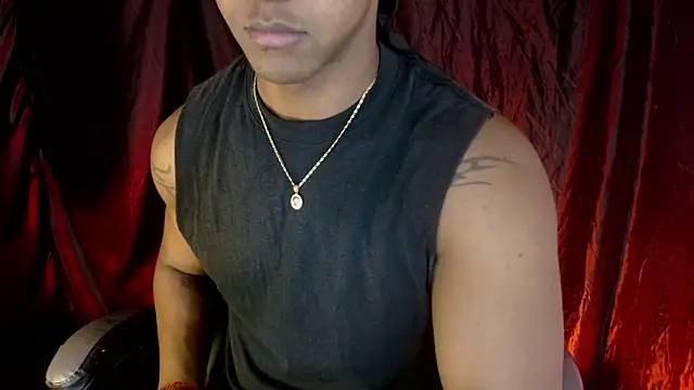zoriel bigcock online show from May 13, 2026, 6:26 pm