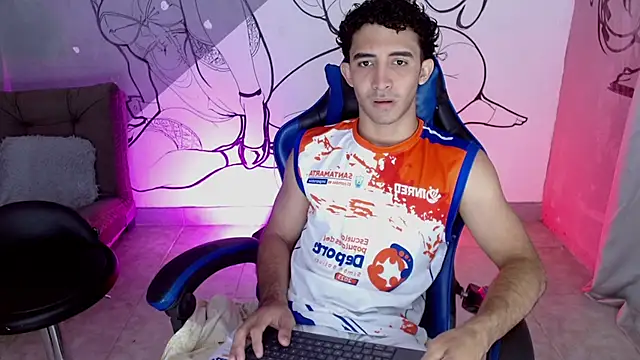 caius bigcock1 online show from June 6, 2026, 12:21 pm