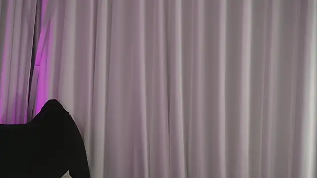 Tessa ruxh online show from May 22, 2026, 11:19 am