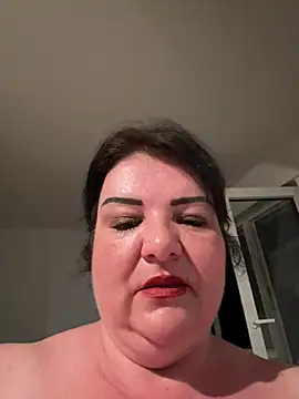 curvymilfmicha online show from July 13, 2026, 9:03 pm