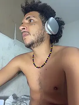 maicktentacionxxx online show from May 13, 2026, 11:06 am