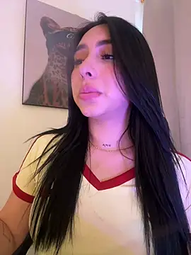 IsabellaNoir  online show from June 27, 2026, 6:03 pm