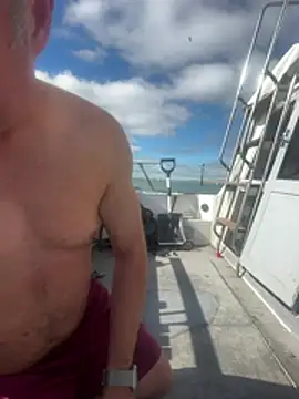 Snapshot of dadbod21 chatting on July 4, 2026, 8:10 am dadbod21 online show from July 4, 2026, 8:10 am