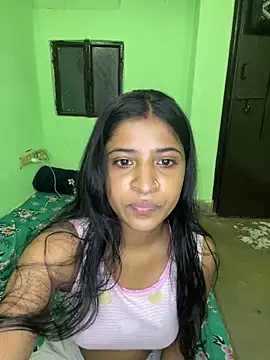 Snapshot of hot-couple-0 chatting on June 21, 2026, 2:01 pm hot-couple-0 online show from June 21, 2026, 2:01 pm