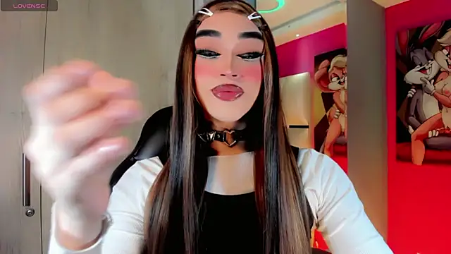 Snapshot of Camila_Vasquezz1 chatting on July 10, 2026, 11:43 am Camila Vasquezz1 online show from July 10, 2026, 11:43 am