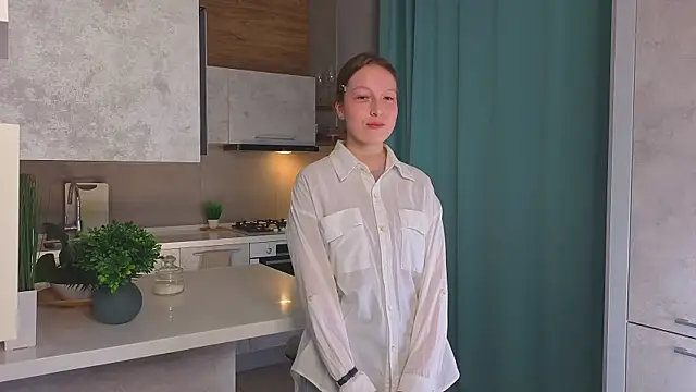 KeIIeyStrong online show from April 25, 2026, 5:32 pm