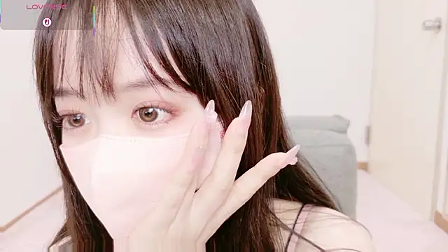 mayu chan  online show from May 19, 2026, 11:50 am