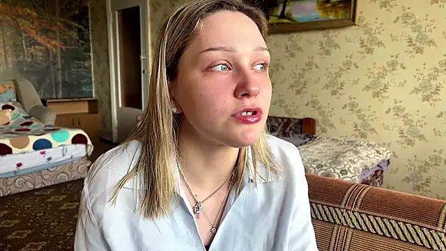 AlisiaStreitmatter online show from June 7, 2026, 12:32 pm