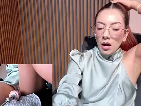 Snapshot of MissOffice_ chatting on June 3, 2026, 2:33 pm MissOffice online show from June 3, 2026, 2:33 pm