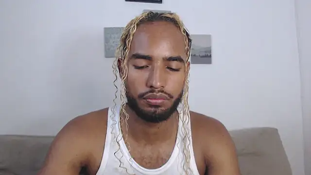 Snapshot of salvatore_amator chatting on July 26, 2026, 10:38 pm salvatore amator online show from July 26, 2026, 10:38 pm