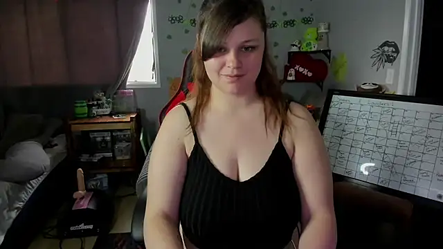 Snapshot of DelilaFields2 chatting on May 15, 2026, 11:36 pm DelilaFields2 online show from May 15, 2026, 11:36 pm