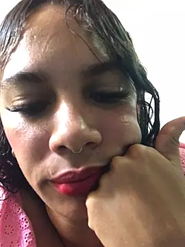 angie estefany2026 online show from April 23, 2026, 8:21 pm