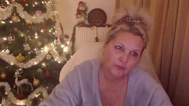 Divineblond online show from December 14, 2025, 9:09 pm