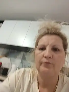 Divineblond online show from March 16, 2026, 10:34 pm