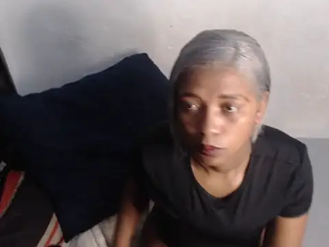 NawtyDiva4u online show from June 10, 2026, 4:03 am