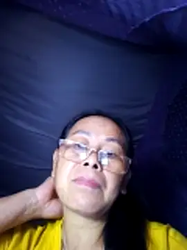 Ari-Na9 online show from May 10, 2026, 3:58 pm