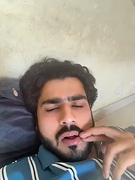 bunnyboy20 online show from April 24, 2026, 10:39 am