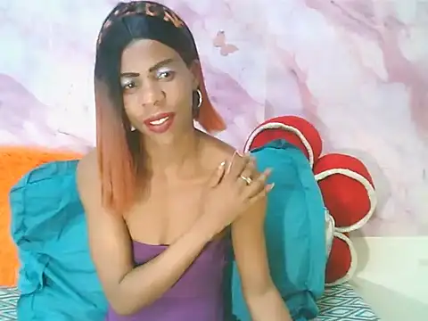EbonySweetPeach online show from May 24, 2026, 4:40 pm