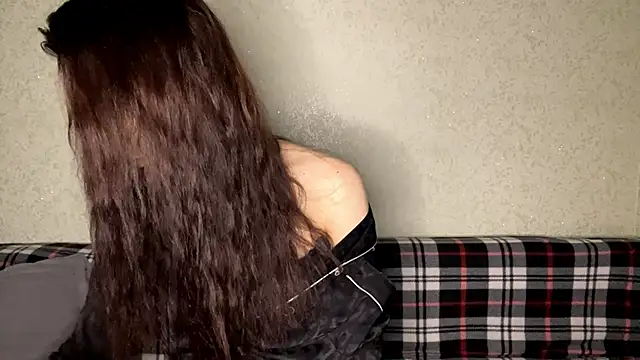 Madisonlovx online show from May 12, 2026, 7:42 pm
