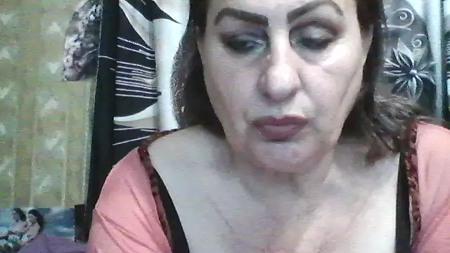 LoaqLovew online show from June 6, 2026, 8:08 am