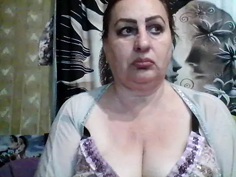LoaqLovew online show from June 1, 2026, 8:47 am