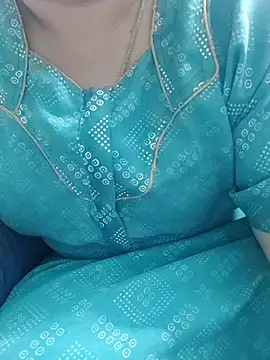 Call Honey online show from August 7, 2026, 2:12 pm