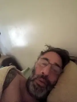 visualizechat online show from April 23, 2026, 1:02 pm